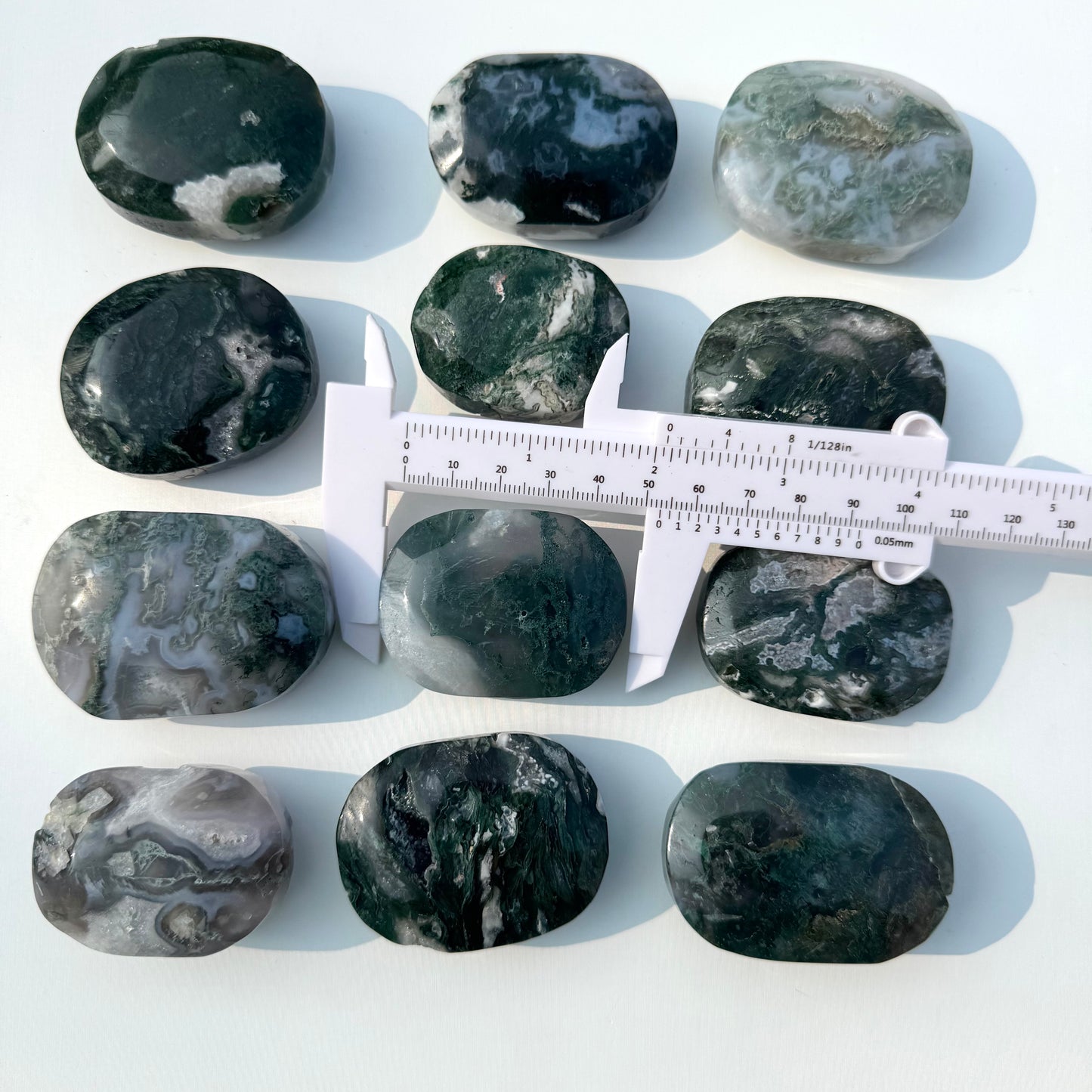 Moss Agate Palm Stone