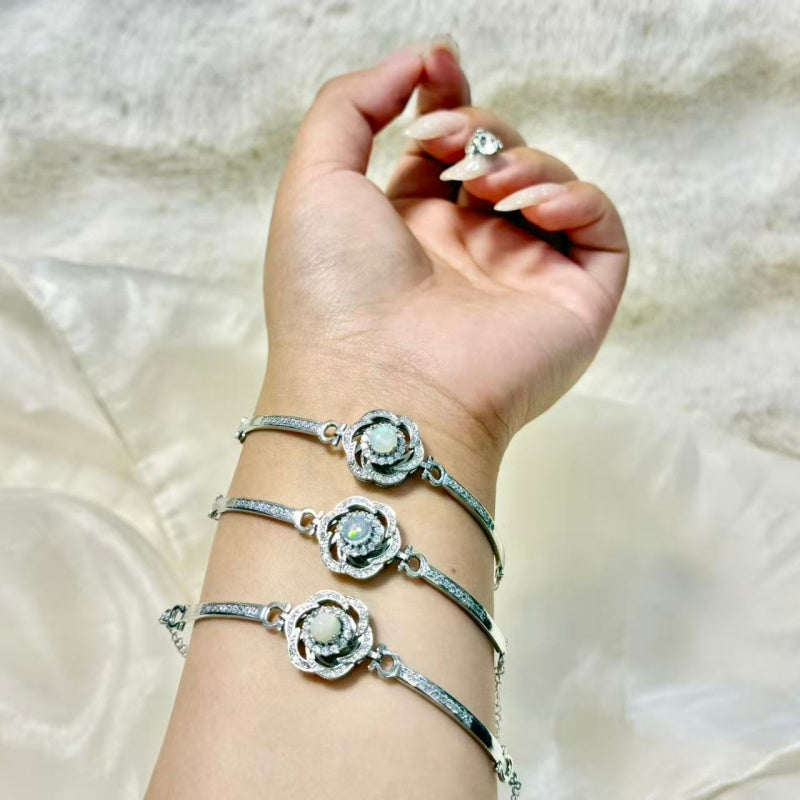 Opal Flower Bracelet.
