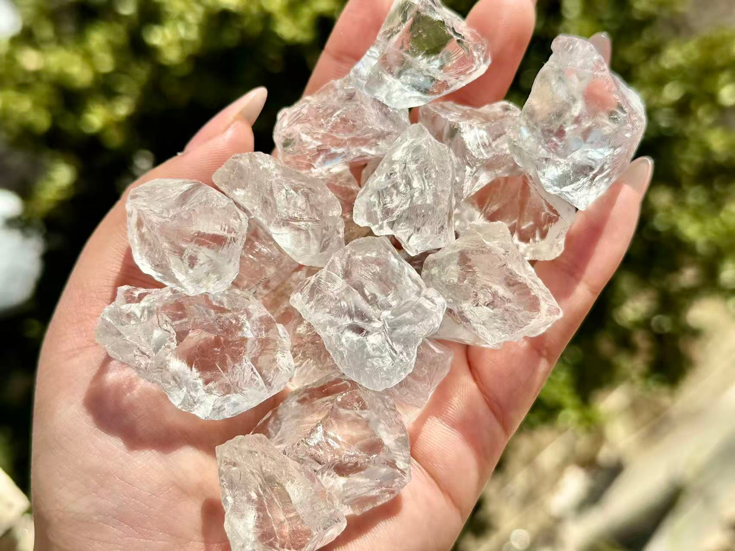 200g+ Natural Clear Quartz Raw Stone,High-quality crystal quartz Stone.