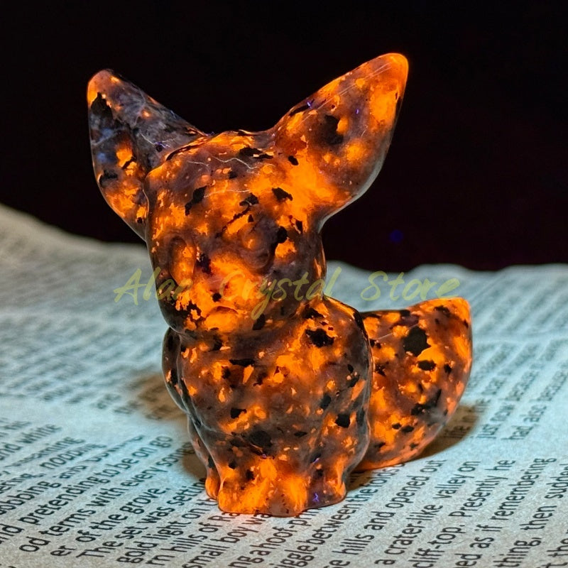 Natural Yooperlite Eevee Carving.1PC