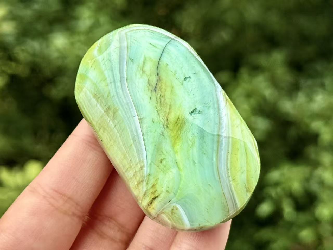 Green Agate Palm Stone,Aagte Geode Worry Stone.