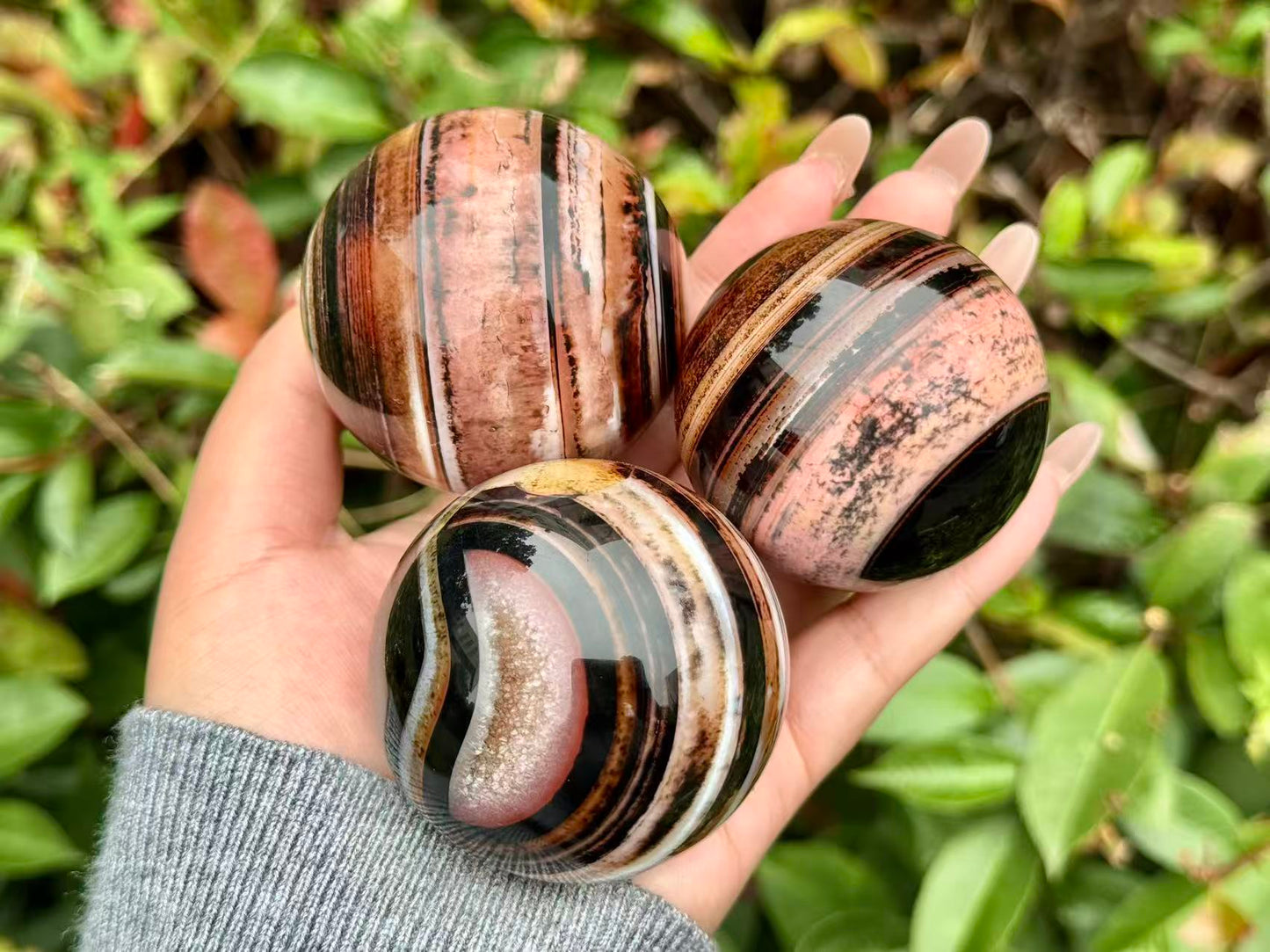Natural Sardonyx Sphere,Agate Geode Sphere.Reiki healing Ball. +Free Base
