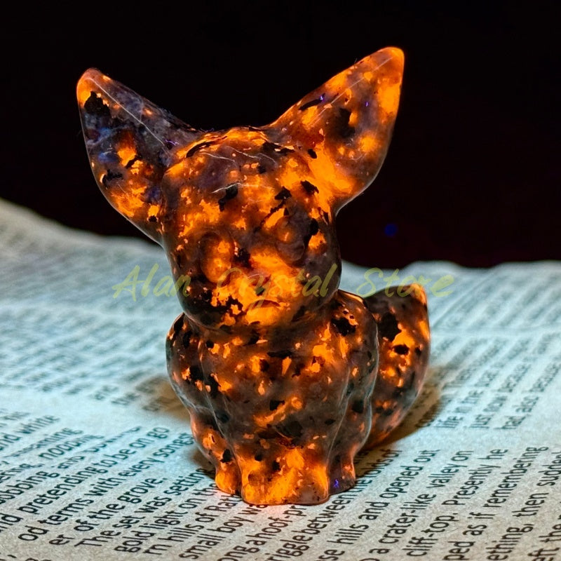 Natural Yooperlite Eevee Carving.1PC
