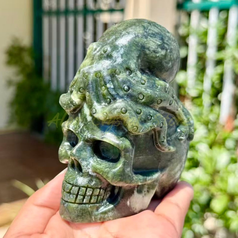 Green Jade Hand Skull Carving