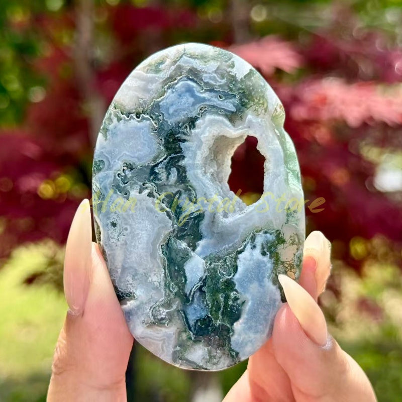 Moss Agate Palm Stone