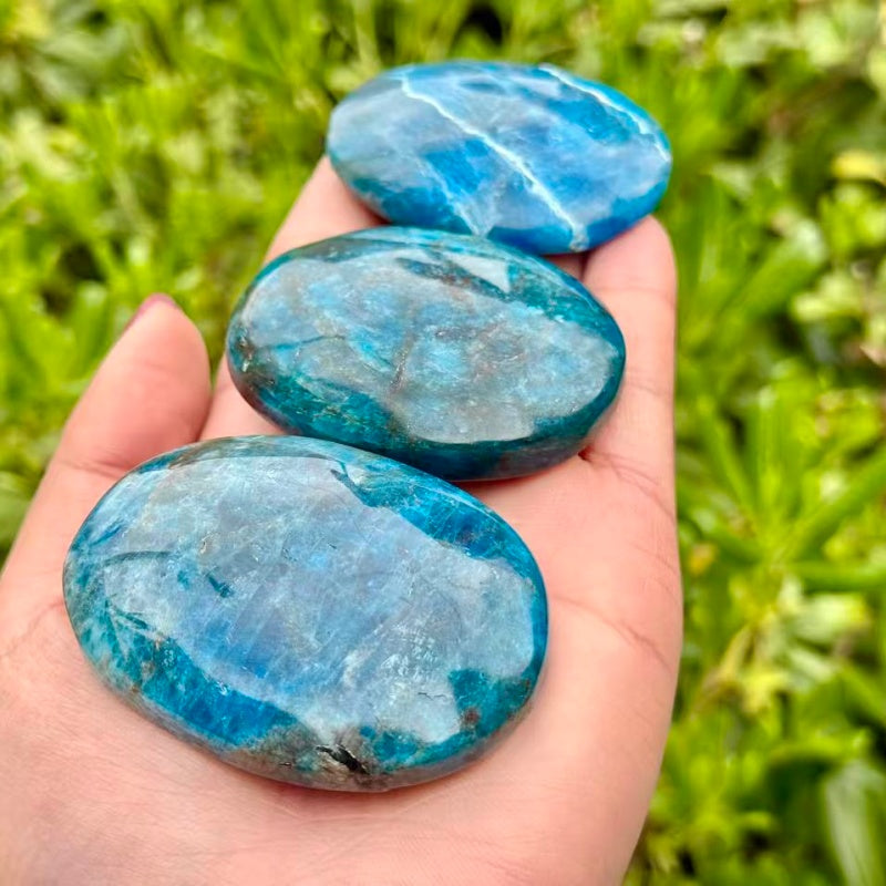 Natural Blue Apatite palm stone.1PC