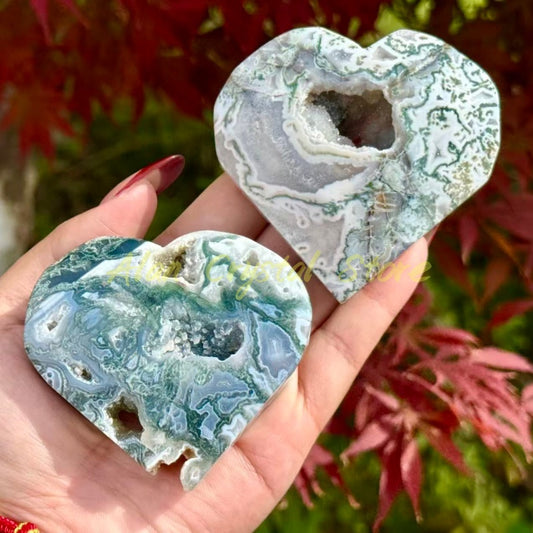 Natural Moss Agate Heart Carving.1PC