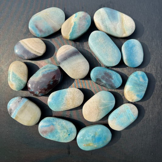 Trolleite Palm Stone