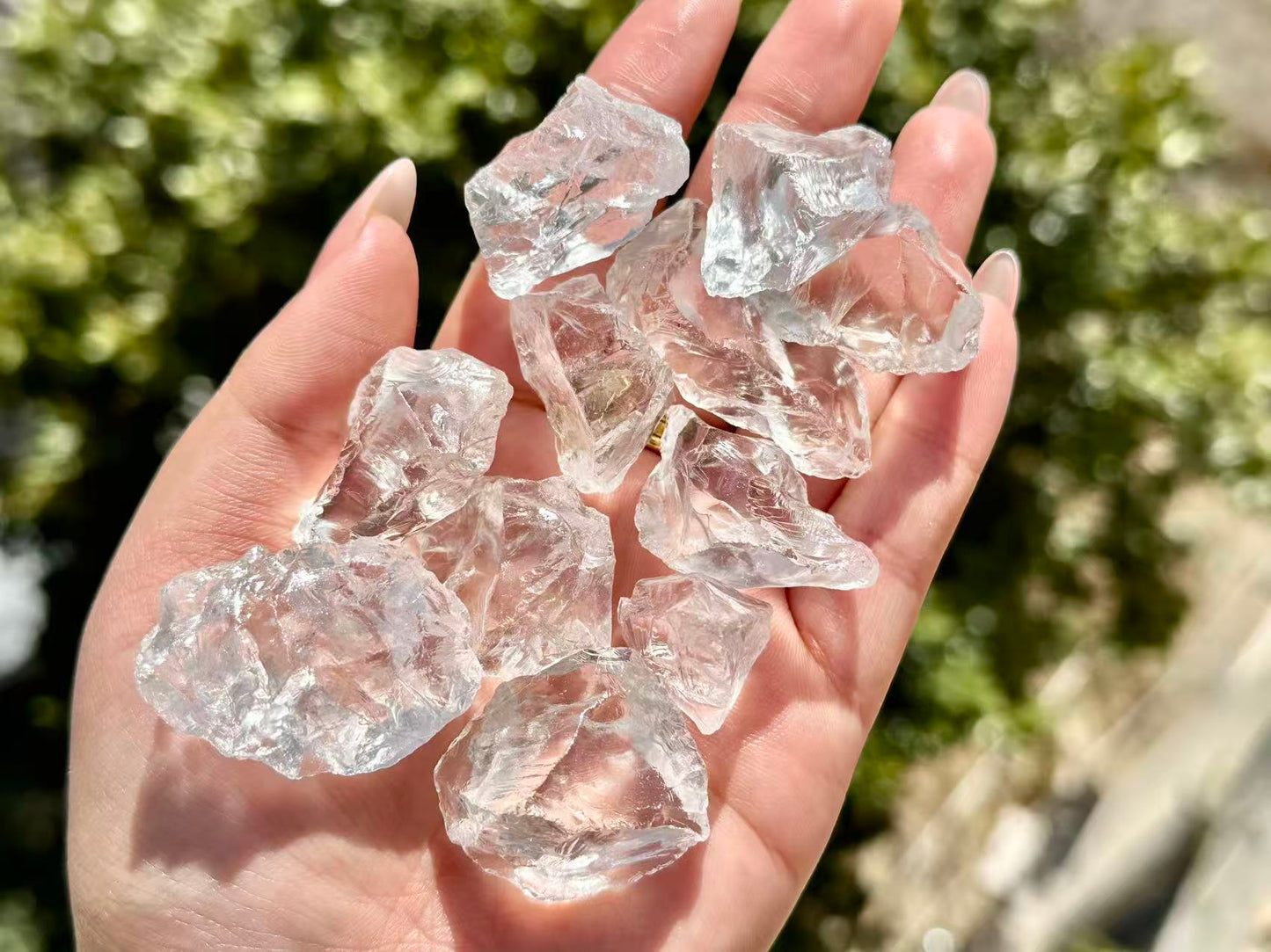 200g+ Natural Clear Quartz Raw Stone,High-quality crystal quartz Stone.