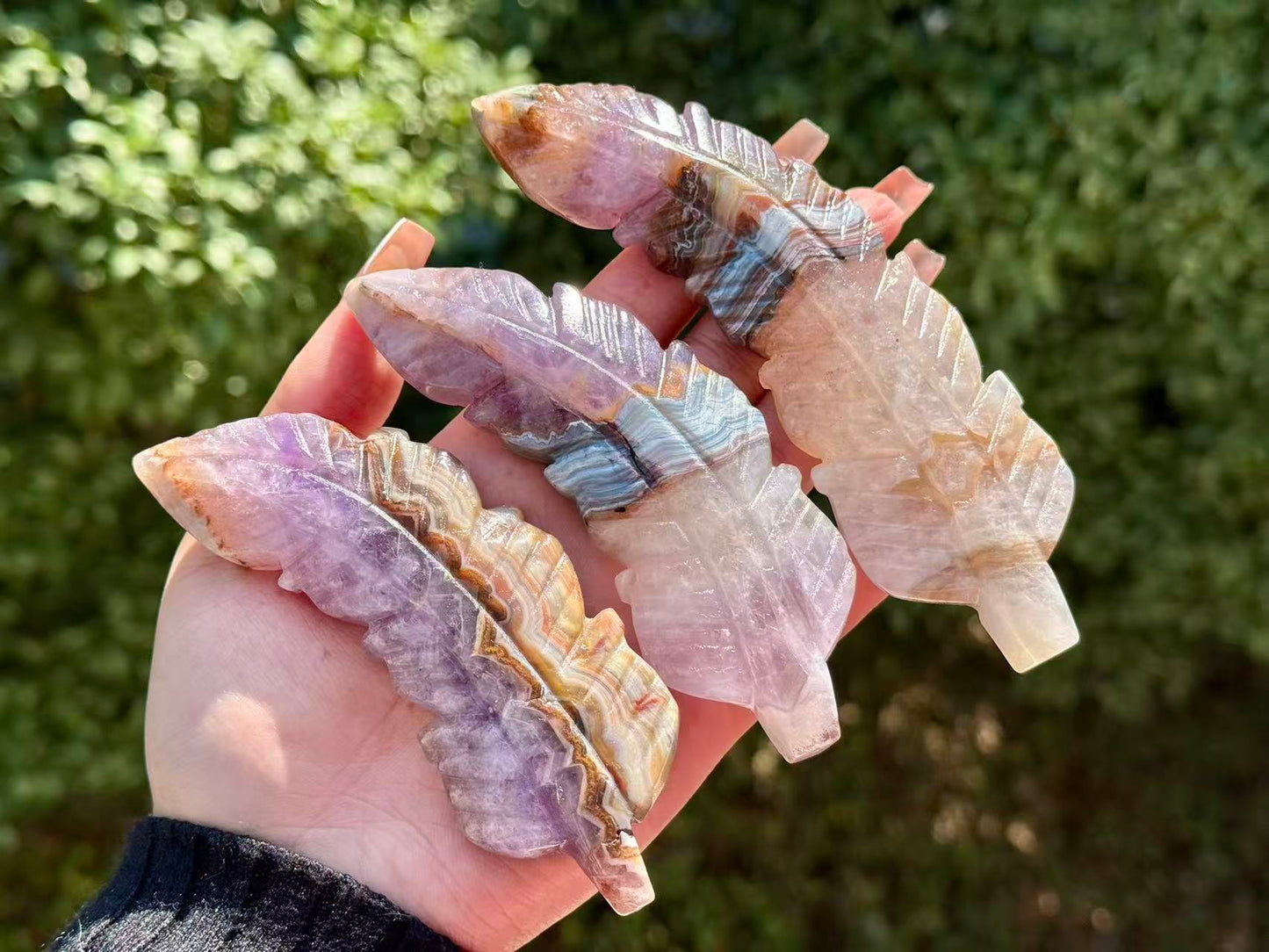 Natural Amethyst Agate Hand Carved Feather,Crystal Quartz Carving,gift for mom.1PC