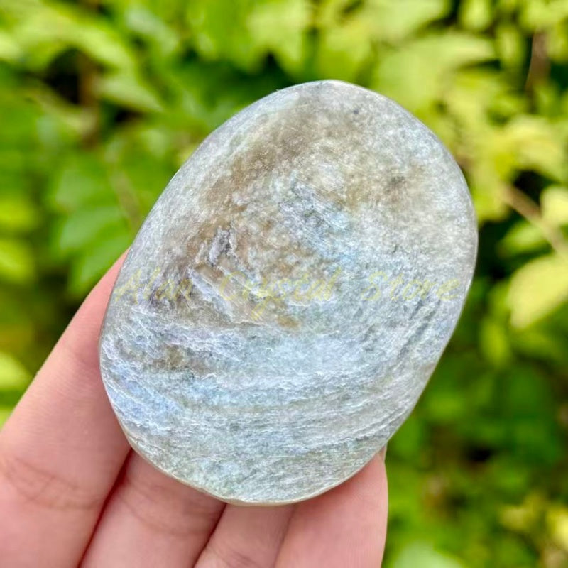 Natural Golden Mica Palm Stone.