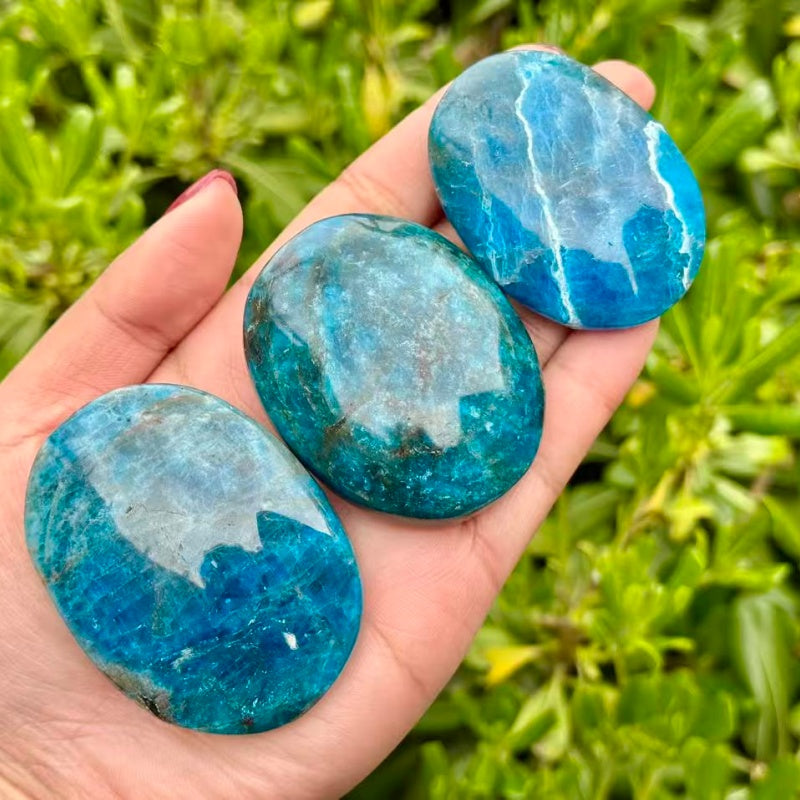 Natural Blue Apatite palm stone.1PC
