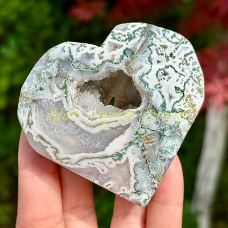 Natural Moss Agate Heart Carving.1PC