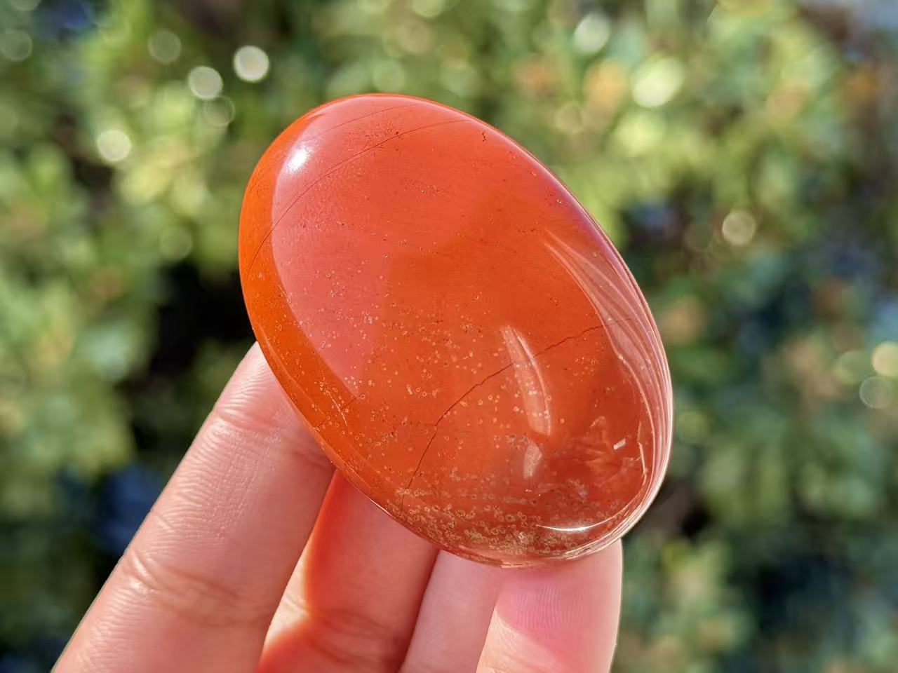 Natural Red Jasper Palm Stone,Crystal quartz Worry Stone.1PC